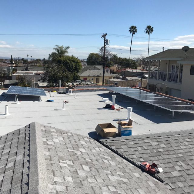 solar-ecsystemsca.com